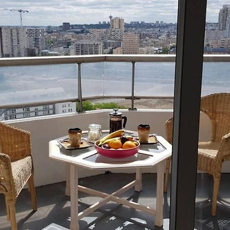 Beau Studio Renove 30M2 Balcon Vue Paris+Parking Lägenhet Exteriör bild